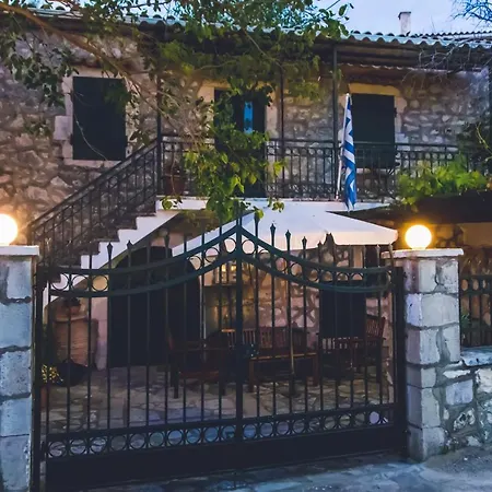 Vakantiehuis Traditional Xenofon Drymon